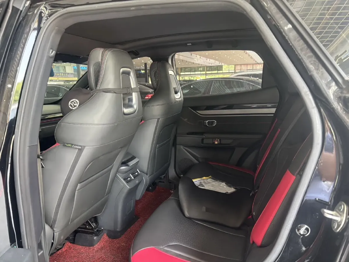 2022 Jetour DASHING 1.6T 197HP L4 7DCT,autocango,china used car exporter,china ev exporter,chinese used car exporter,chinese used ev exporter