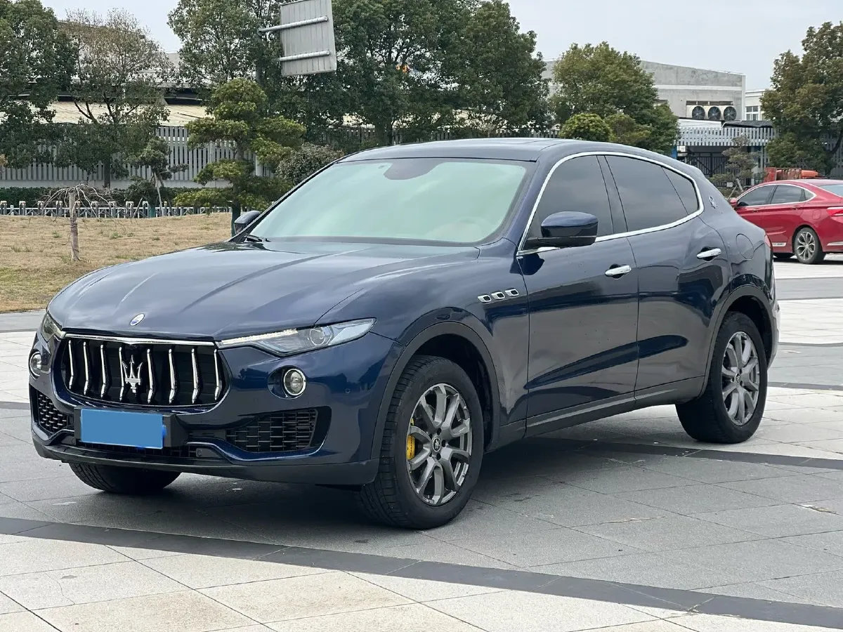 2019 Maserati Levante 3.0T 350HP V6 8AT,autocango,china used car exporter,china ev exporter,chinese used car exporter,chinese used ev exporter