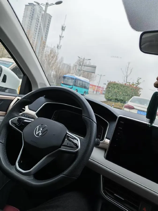 2023 Volkswagen Tharu 1.5T 160HP L4 7DCT,autocango,china used car exporter,china ev exporter,chinese used car exporter,chinese used ev exporter