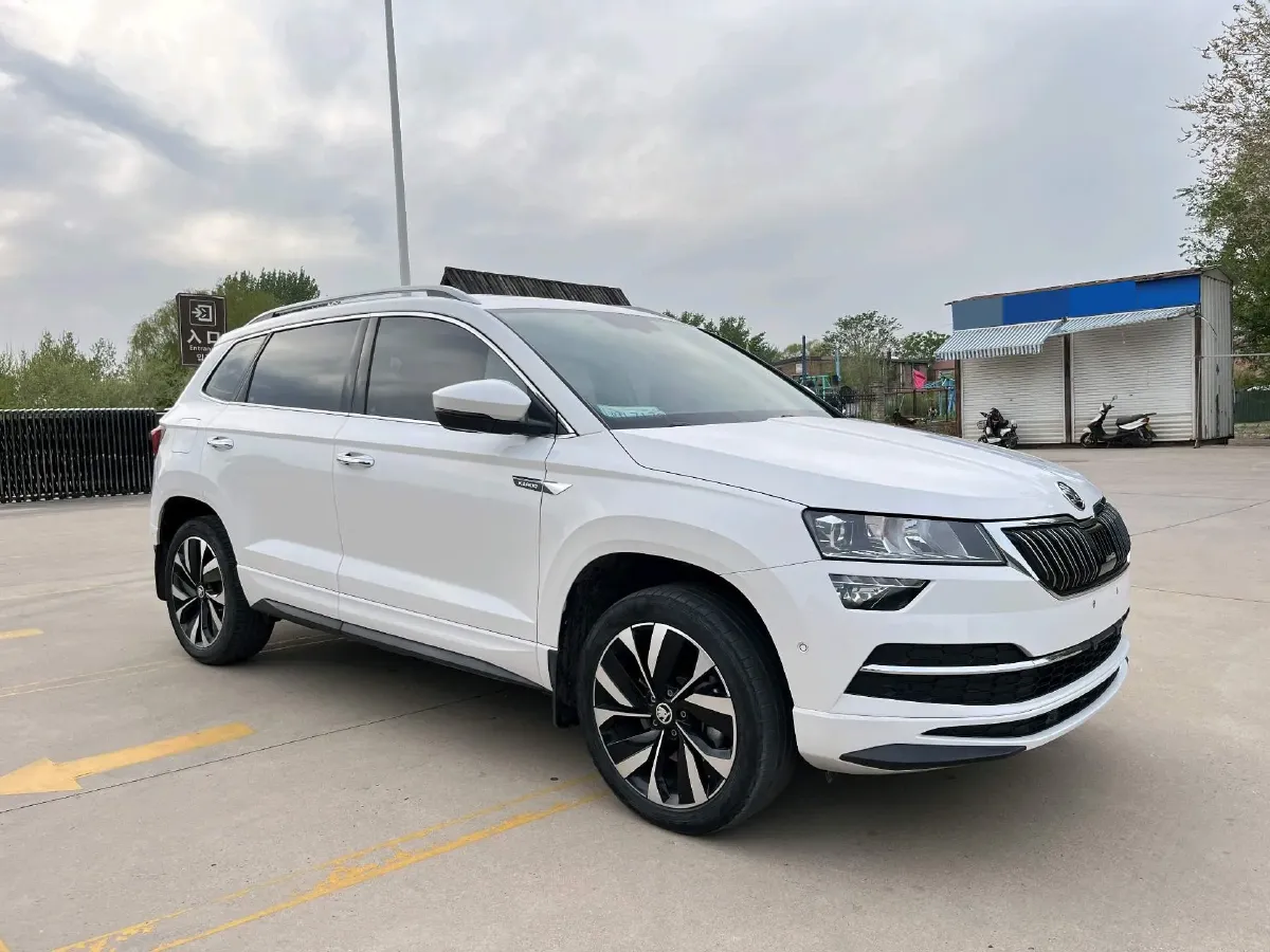 2022 Skoda Karoq 1.4T 150HP L4 7DCT,autocango,china used car exporter,china ev exporter,chinese used car exporter,chinese used ev exporter