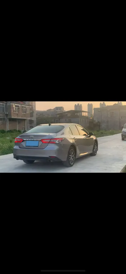 2021 Toyota Camry 2.5L 209HP L4 8AT,autocango,china used car exporter,china ev exporter,chinese used car exporter,chinese used ev exporter