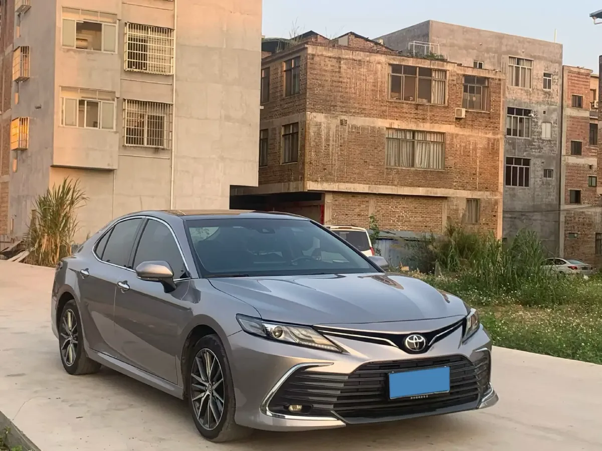 2021 Toyota Camry 2.5L 209HP L4 8AT,autocango,china used car exporter,china ev exporter,chinese used car exporter,chinese used ev exporter