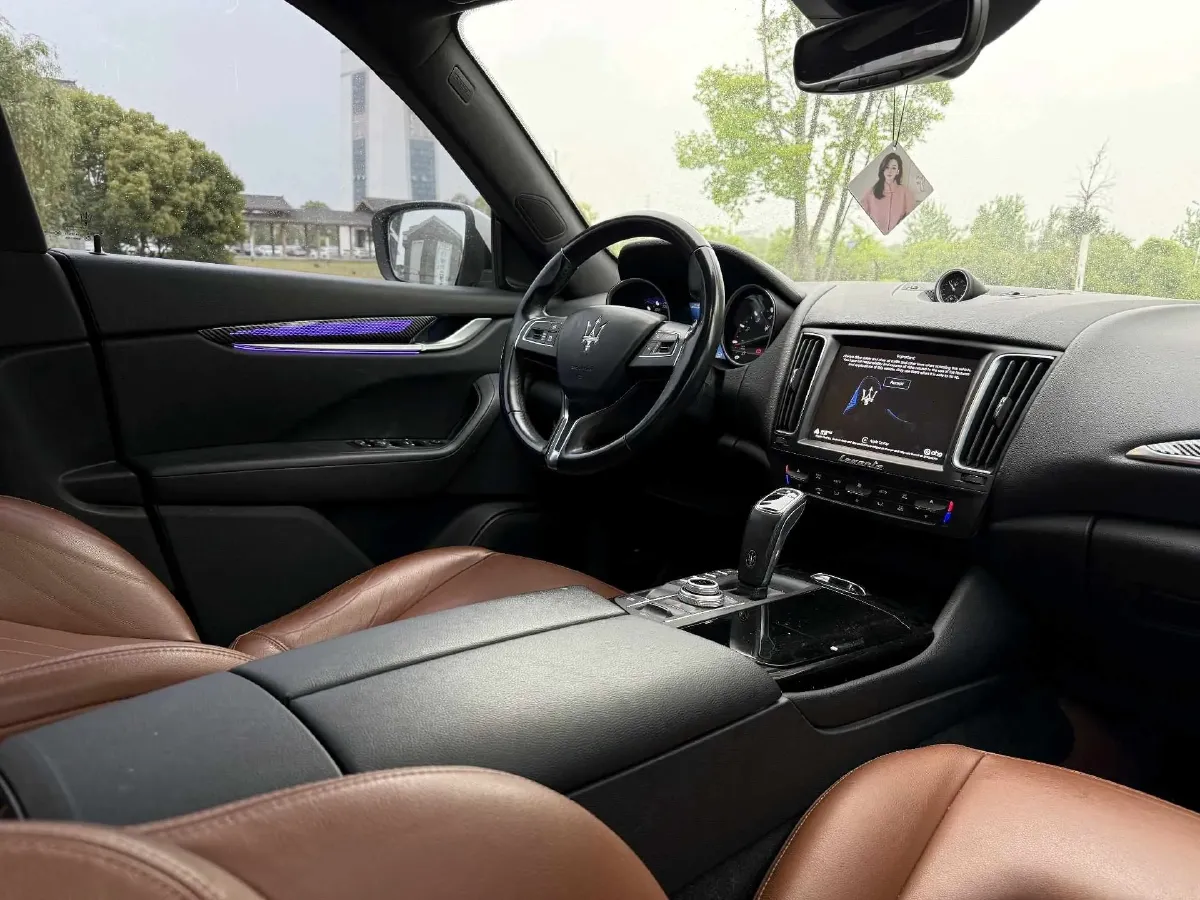 2019 Maserati Levante 3.0T 350HP V6 8AT,autocango,china used car exporter,china ev exporter,chinese used car exporter,chinese used ev exporter