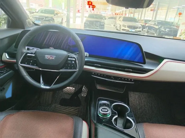 2023 Cadillac GT4 1.5T 211HP L4 9AT,autocango,china used car exporter,china ev exporter,chinese used car exporter,chinese used ev exporter