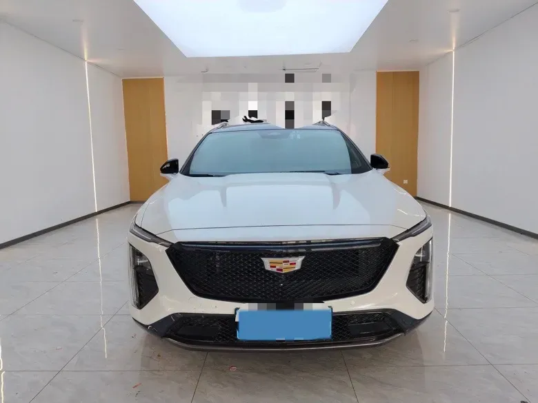2023 Cadillac GT4 1.5T 211HP L4 9AT,autocango,china used car exporter,china ev exporter,chinese used car exporter,chinese used ev exporter