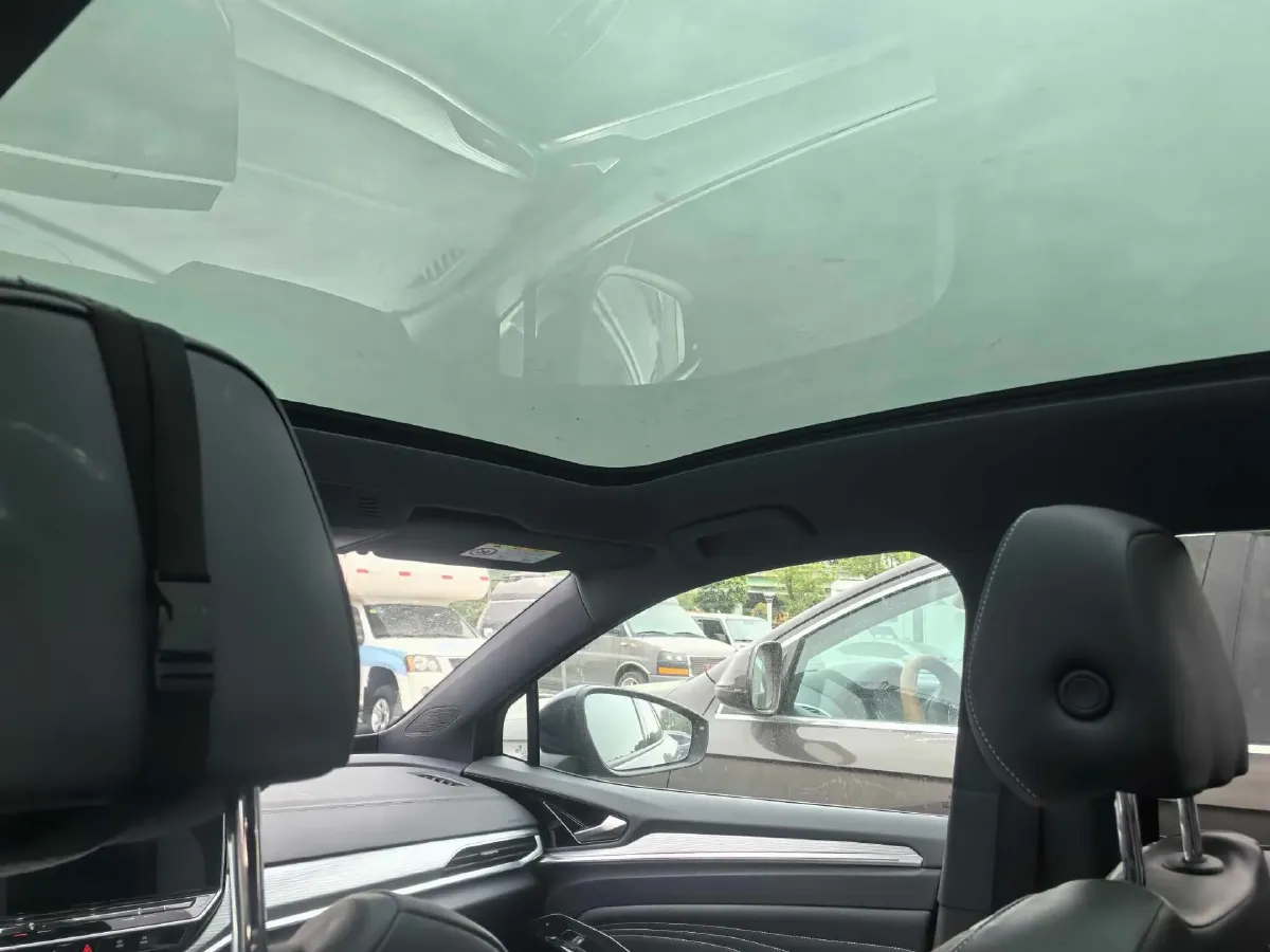 2024 Volkswagen ID.4 Crozz BEV 55.7KWH,autocango,china used car exporter,china ev exporter,chinese used car exporter,chinese used ev exporter