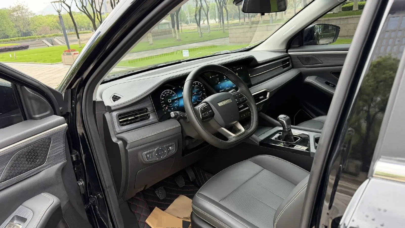 2024 Jetour X90 Plus 1.6T 197HP L4 6MT,autocango,china used car exporter,china ev exporter,chinese used car exporter,chinese used ev exporter