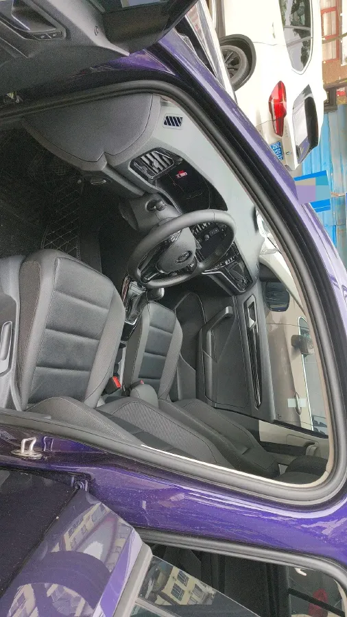 2020 Volkswagen T-Roc 1.4T 150HP L4 7DCT,autocango,china used car exporter,china ev exporter,chinese used car exporter,chinese used ev exporter