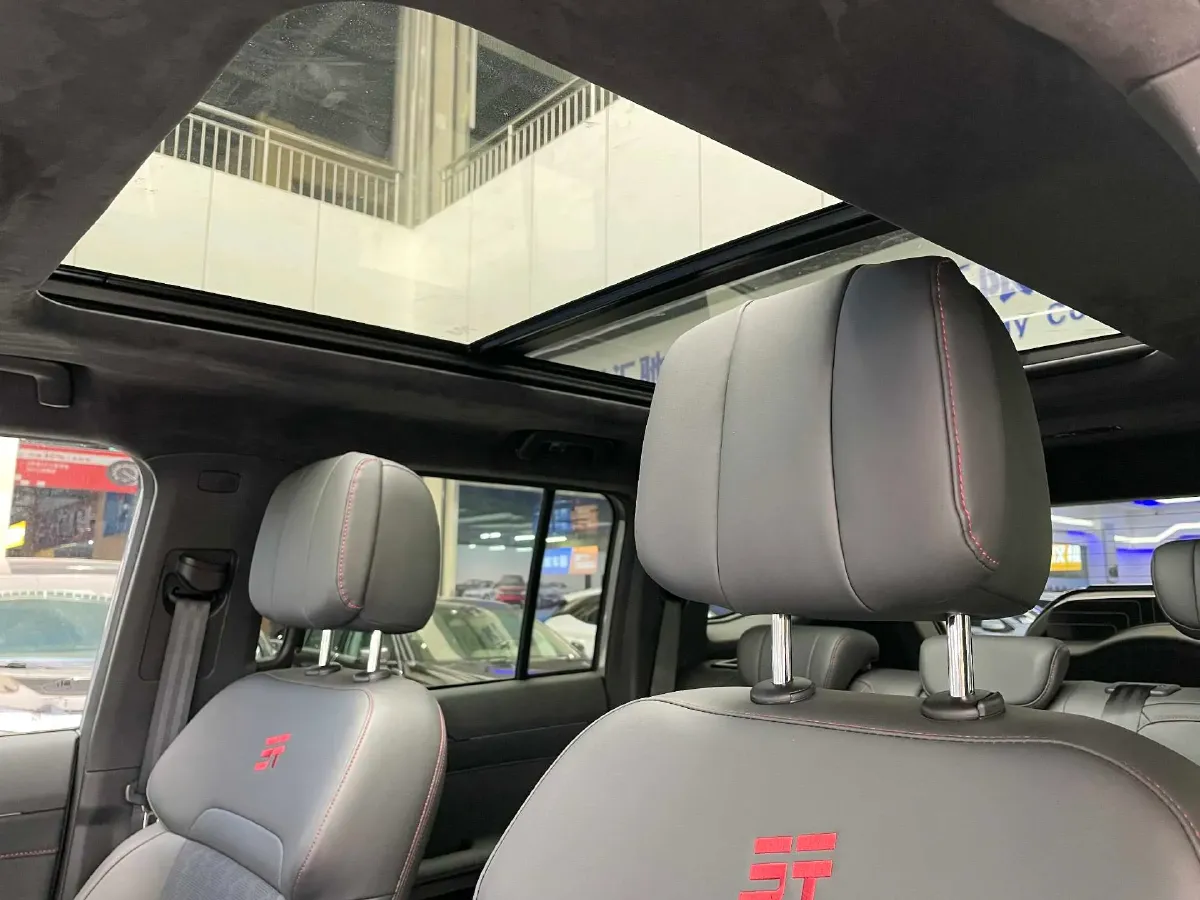 2024 Jetour ShanHai TravellerC-DM 1.5T 156HP L4 3DHT PHEV 43.24KWH,autocango,china used car exporter,china ev exporter,chinese used car exporter,chinese used ev exporter