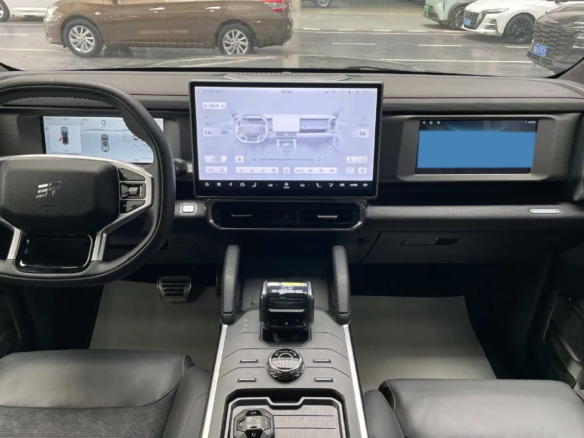 2024 Jetour ShanHai TravellerC-DM 1.5T 156HP L4 3DHT PHEV 43.24KWH,autocango,china used car exporter,china ev exporter,chinese used car exporter,chinese used ev exporter