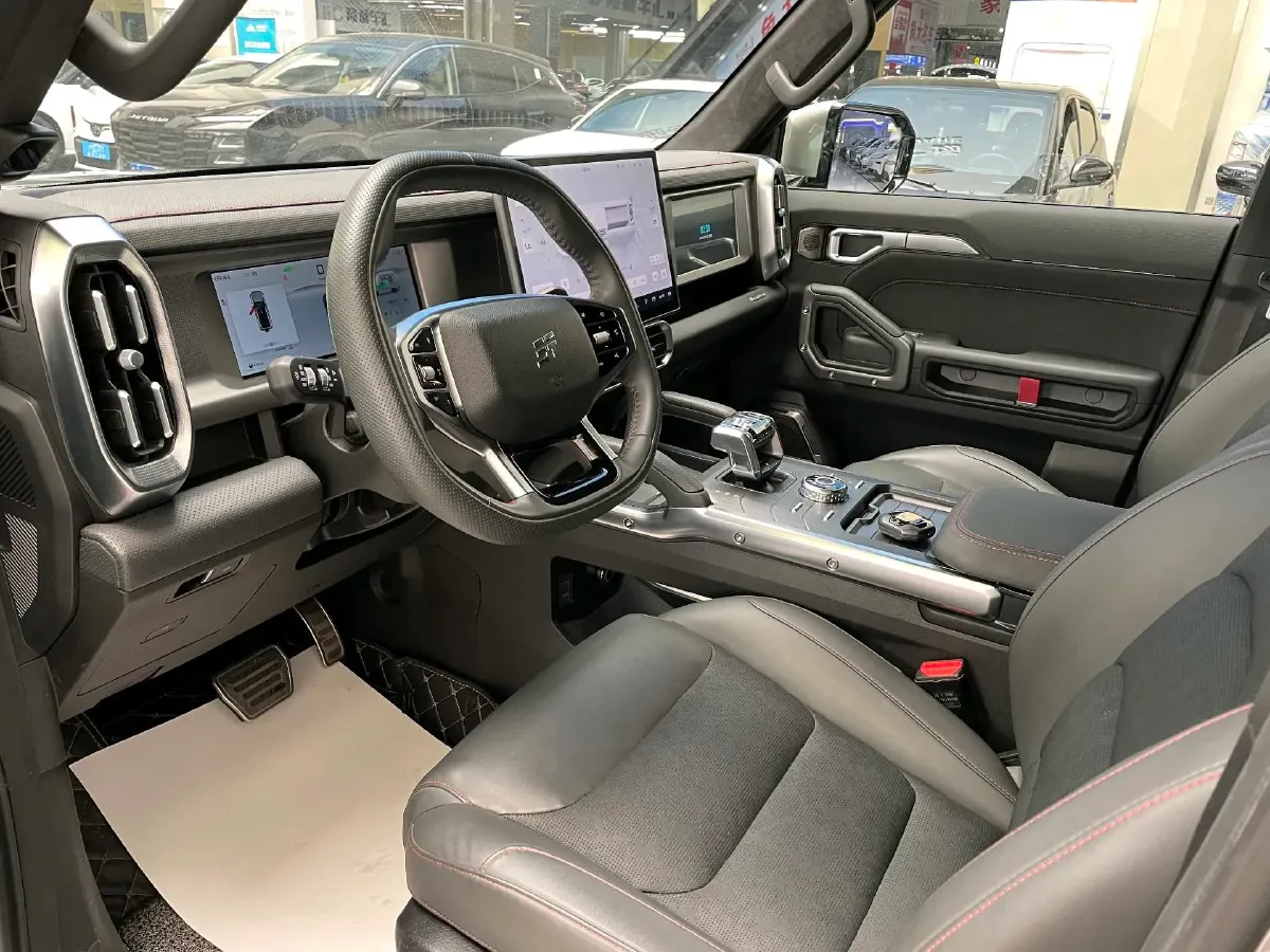 2024 Jetour ShanHai TravellerC-DM 1.5T 156HP L4 3DHT PHEV 43.24KWH,autocango,china used car exporter,china ev exporter,chinese used car exporter,chinese used ev exporter