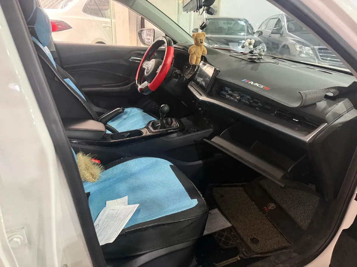 2023 MG 5 1.5L 129HP L4 5MT,autocango,china used car exporter,china ev exporter,chinese used car exporter,chinese used ev exporter