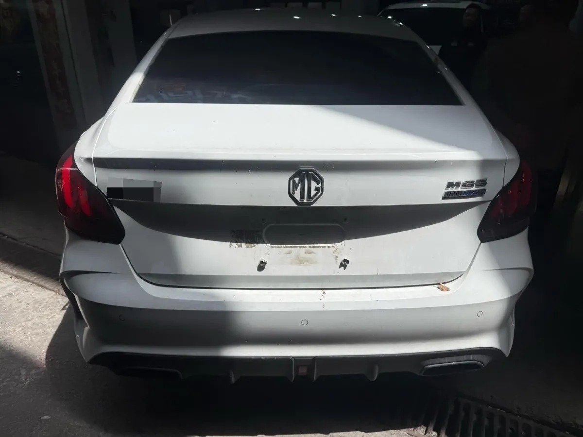 2023 MG 5 1.5L 129HP L4 5MT,autocango,china used car exporter,china ev exporter,chinese used car exporter,chinese used ev exporter