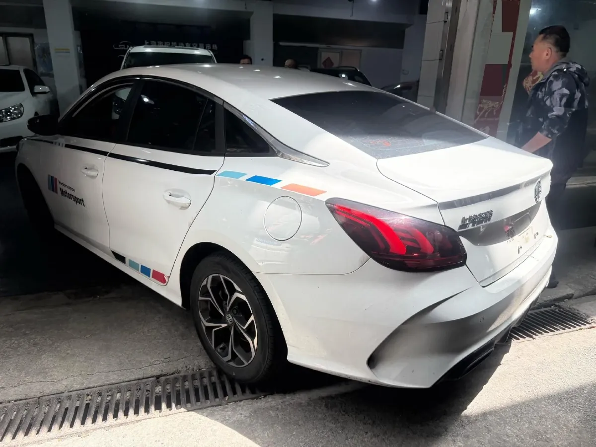 2023 MG 5 1.5L 129HP L4 5MT,autocango,china used car exporter,china ev exporter,chinese used car exporter,chinese used ev exporter