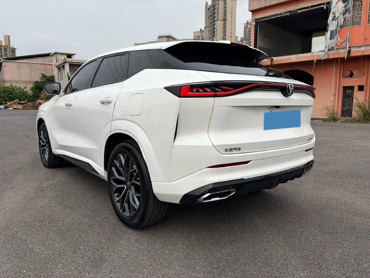 2025 ChangAn UNI-Z 1.5T 188HP L4 7DCT,autocango,china used car exporter,china ev exporter,chinese used car exporter,chinese used ev exporter