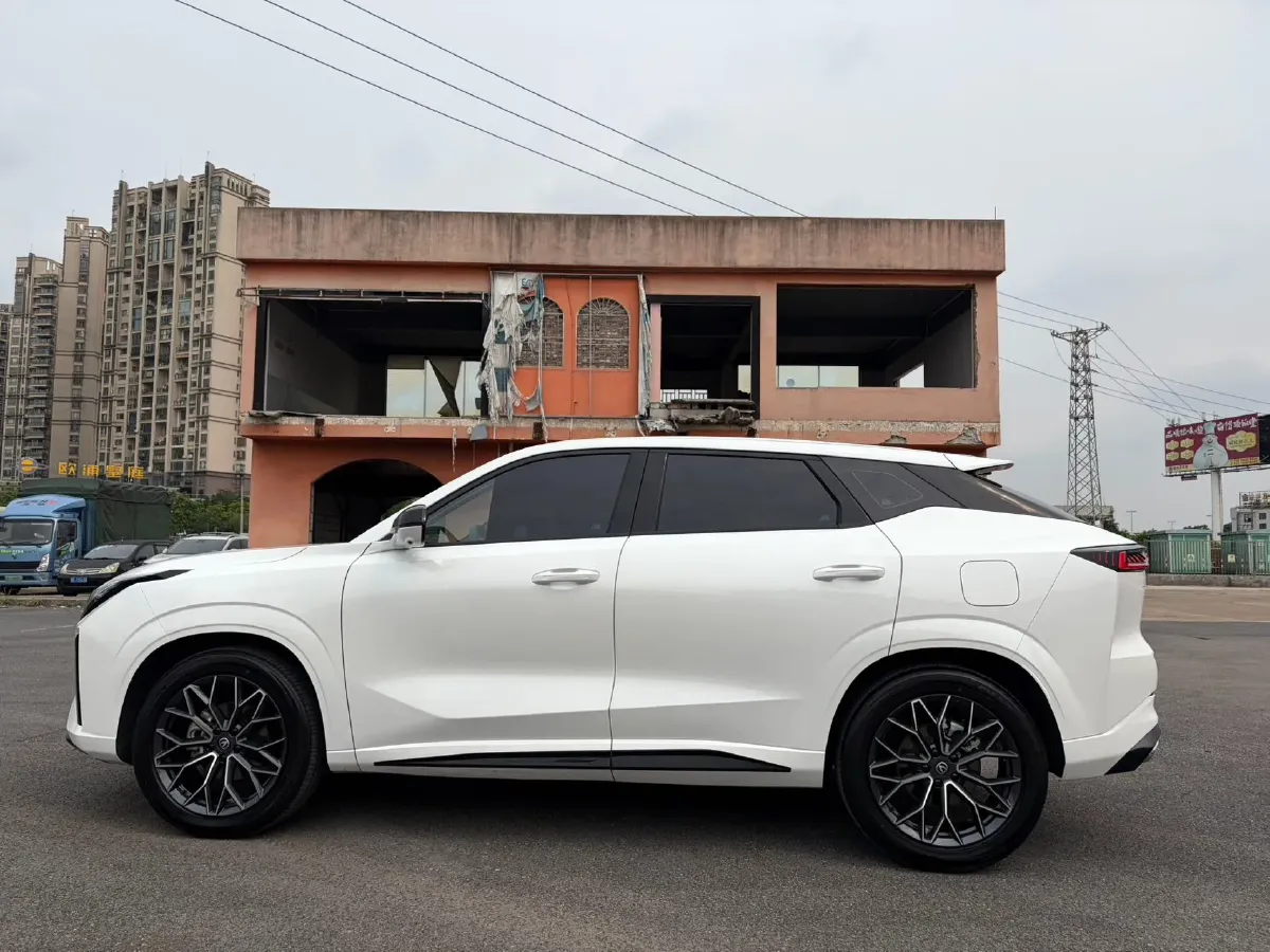 2025 ChangAn UNI-Z 1.5T 188HP L4 7DCT,autocango,china used car exporter,china ev exporter,chinese used car exporter,chinese used ev exporter