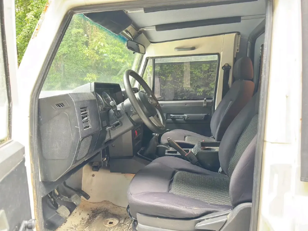 2016 BAW Battle Flag 2.0L 102HP L4 5MT,autocango,china used car exporter,china ev exporter,chinese used car exporter,chinese used ev exporter