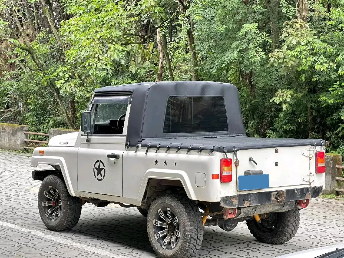 2016 BAW Battle Flag 2.0L 102HP L4 5MT,autocango,china used car exporter,china ev exporter,chinese used car exporter,chinese used ev exporter