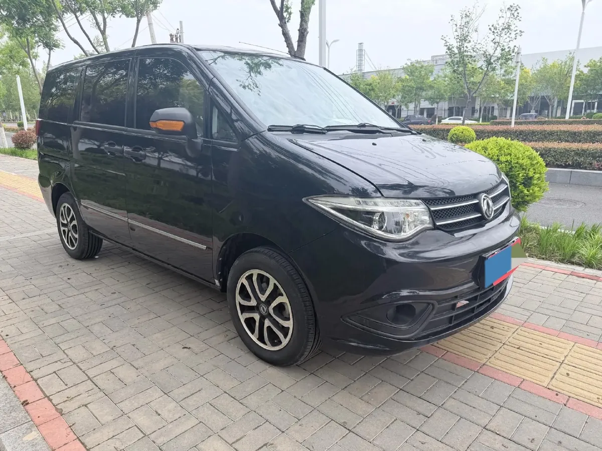 2016 Dongfeng ShuaiKe 1.5L 102HP L4 5MT,autocango,china used car exporter,china ev exporter,chinese used car exporter,chinese used ev exporter