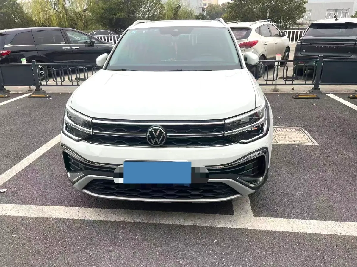 2023 Volkswagen Tharu 1.5T 160HP L4 7DCT,autocango,china used car exporter,china ev exporter,chinese used car exporter,chinese used ev exporter