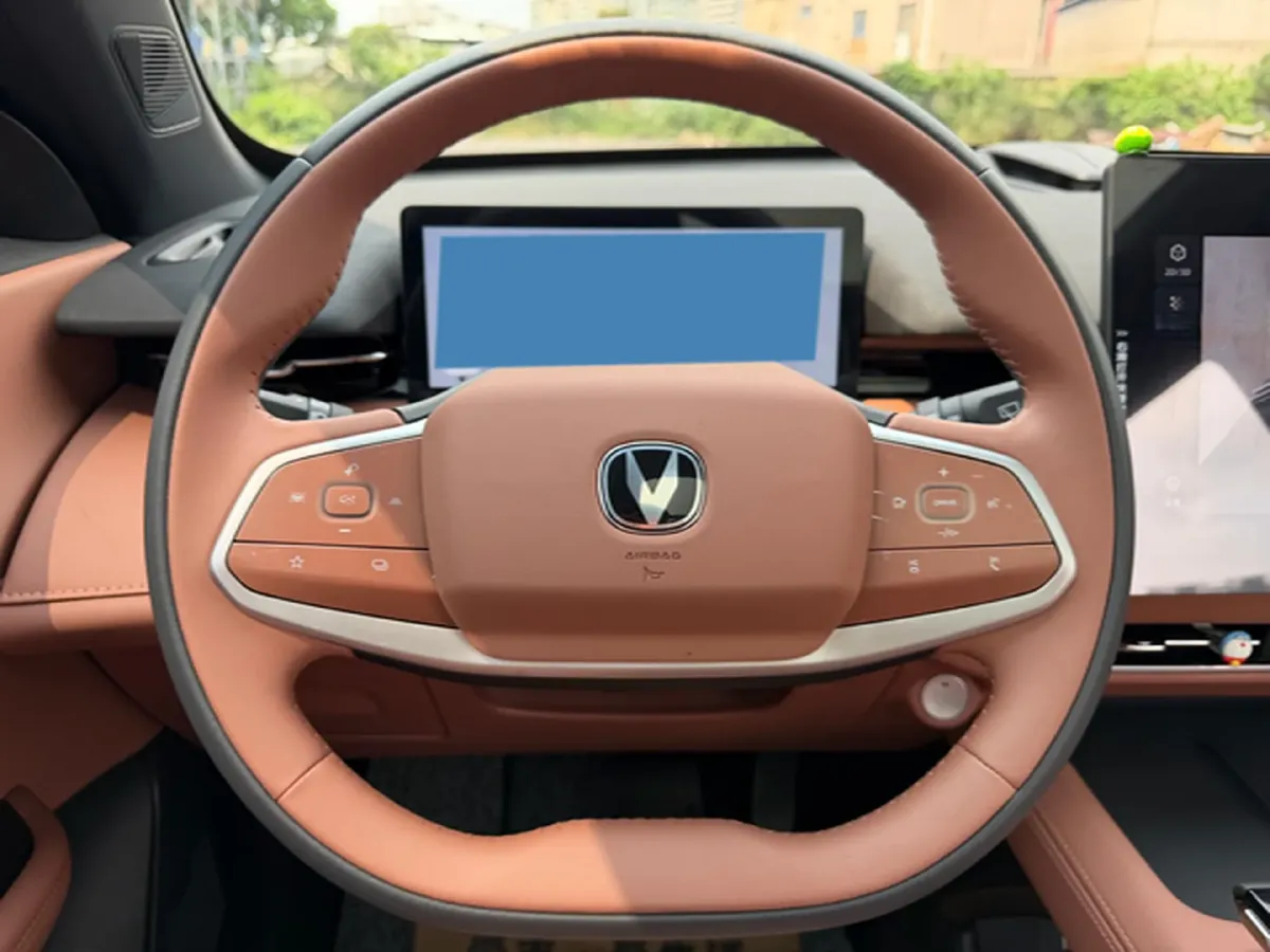 2025 ChangAn UNI-Z 1.5T 188HP L4 7DCT,autocango,china used car exporter,china ev exporter,chinese used car exporter,chinese used ev exporter