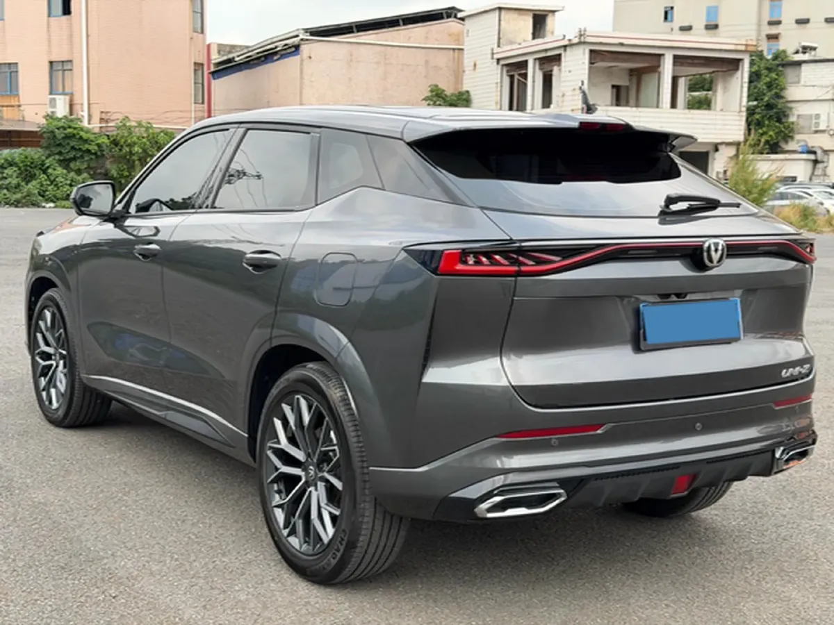 2025 ChangAn UNI-Z 1.5T 188HP L4 7DCT,autocango,china used car exporter,china ev exporter,chinese used car exporter,chinese used ev exporter