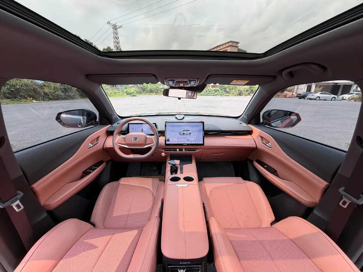 2025 ChangAn UNI-Z 1.5T 188HP L4 7DCT,autocango,china used car exporter,china ev exporter,chinese used car exporter,chinese used ev exporter