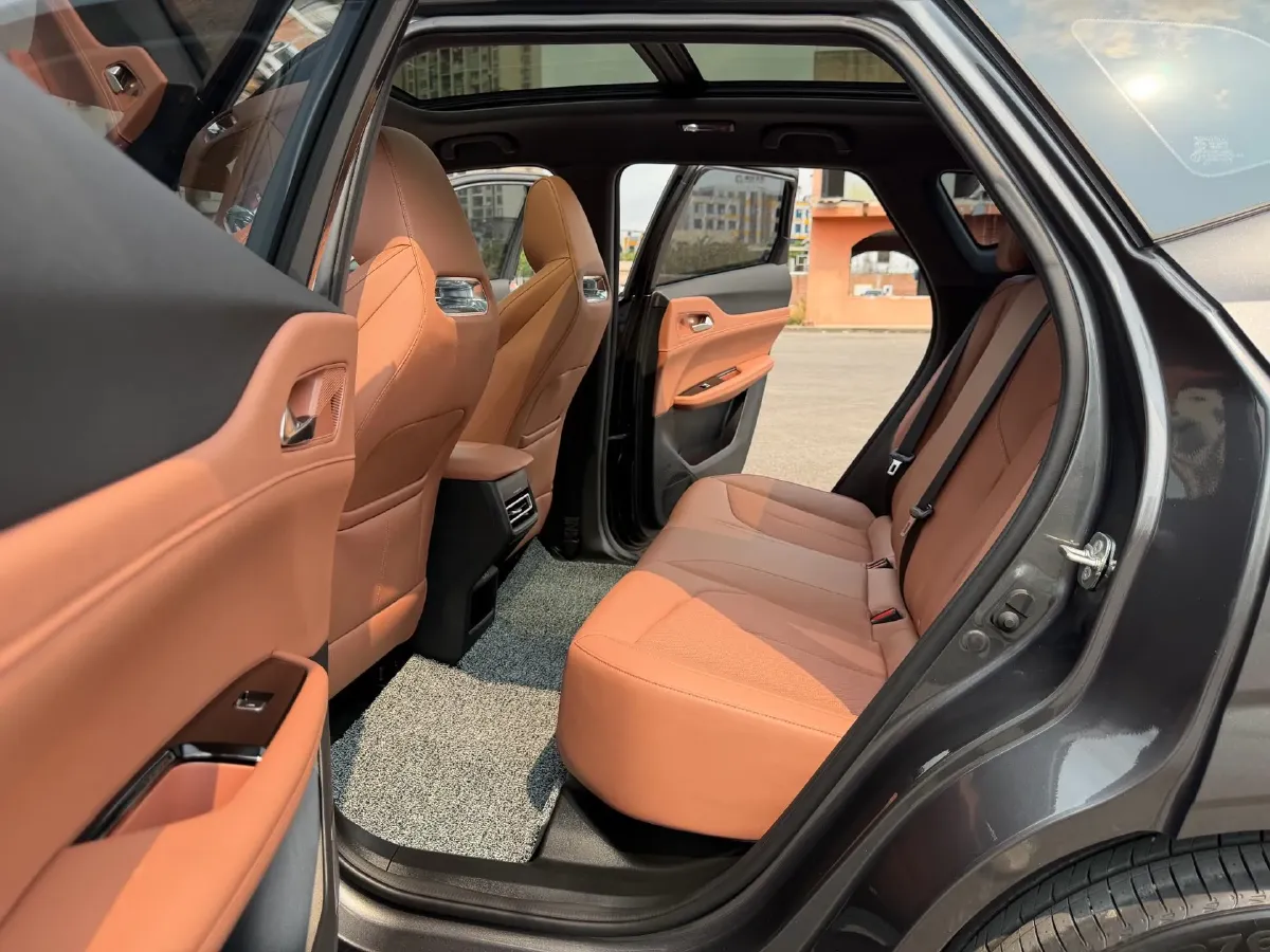 2025 ChangAn UNI-Z 1.5T 188HP L4 7DCT,autocango,china used car exporter,china ev exporter,chinese used car exporter,chinese used ev exporter