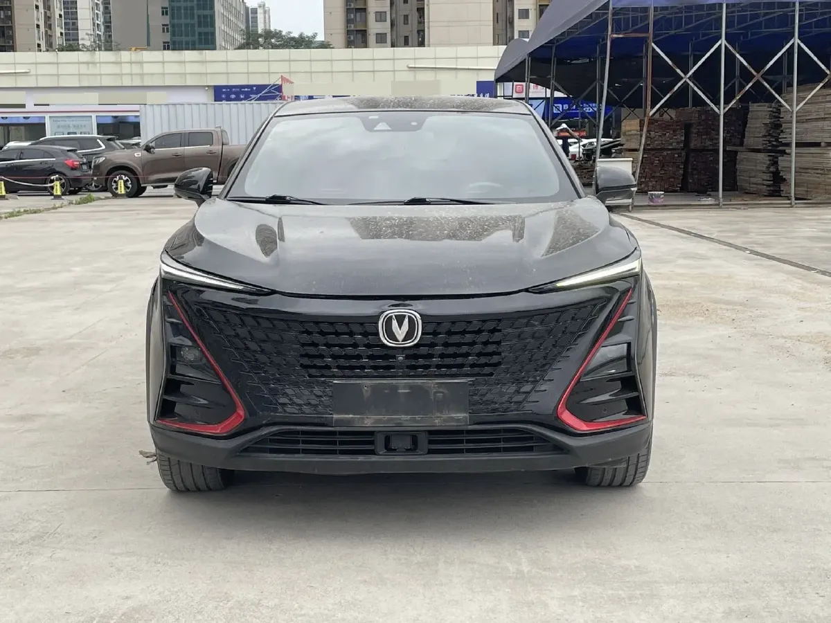 2020 ChangAn UNI-T 1.5T 180HP L4 7DCT,autocango,china used car exporter,china ev exporter,chinese used car exporter,chinese used ev exporter