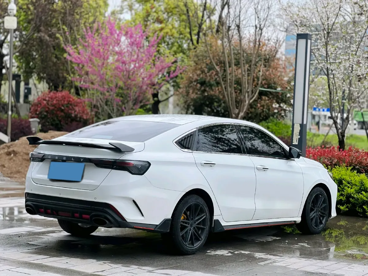 2022 Geely Binray 1.5T 181HP L4 7DCT,autocango,china used car exporter,china ev exporter,chinese used car exporter,chinese used ev exporter