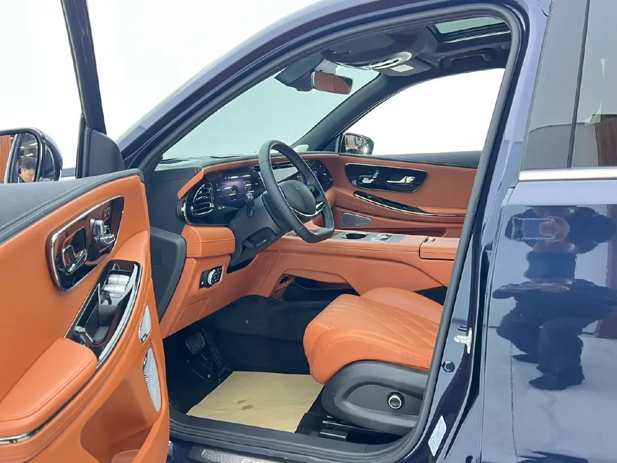 2025 Exceed VXC-DM 1.5T 156HP L4 3DHT PHEV 34.46KWH,autocango,china used car exporter,china ev exporter,chinese used car exporter,chinese used ev exporter