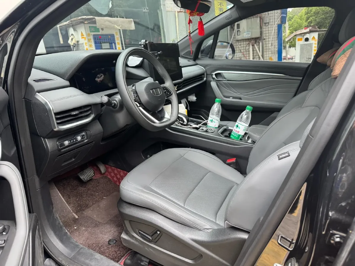 2026 Geely Okavango L 1.5T 181HP L4 7DCT,autocango,china used car exporter,china ev exporter,chinese used car exporter,chinese used ev exporter