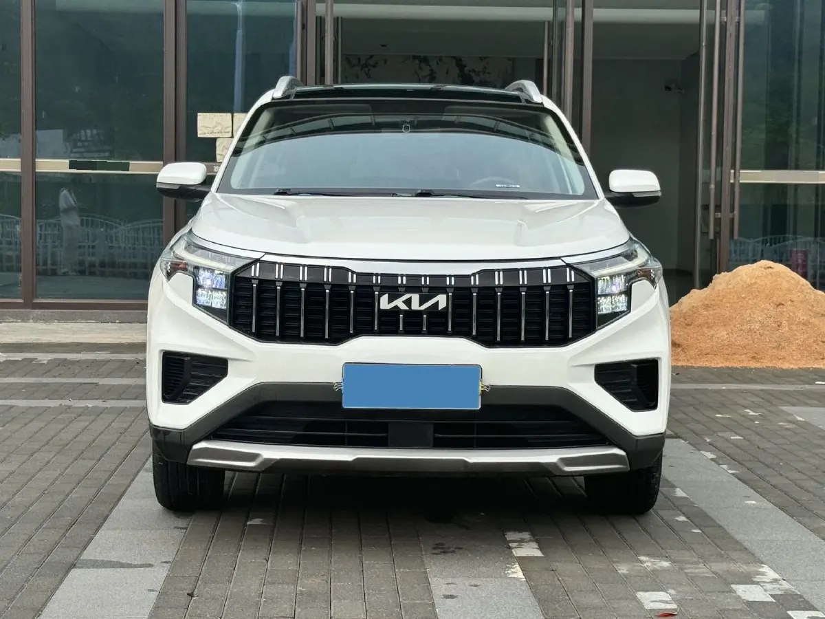 2021 Kia Sportage R 2.0L 161HP L4 6AT,autocango,china used car exporter,china ev exporter,chinese used car exporter,chinese used ev exporter