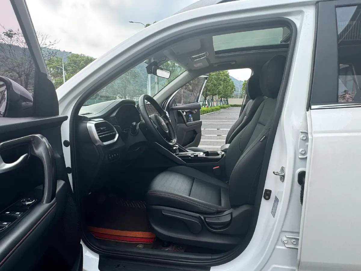 2021 Kia Sportage R 2.0L 161HP L4 6AT,autocango,china used car exporter,china ev exporter,chinese used car exporter,chinese used ev exporter