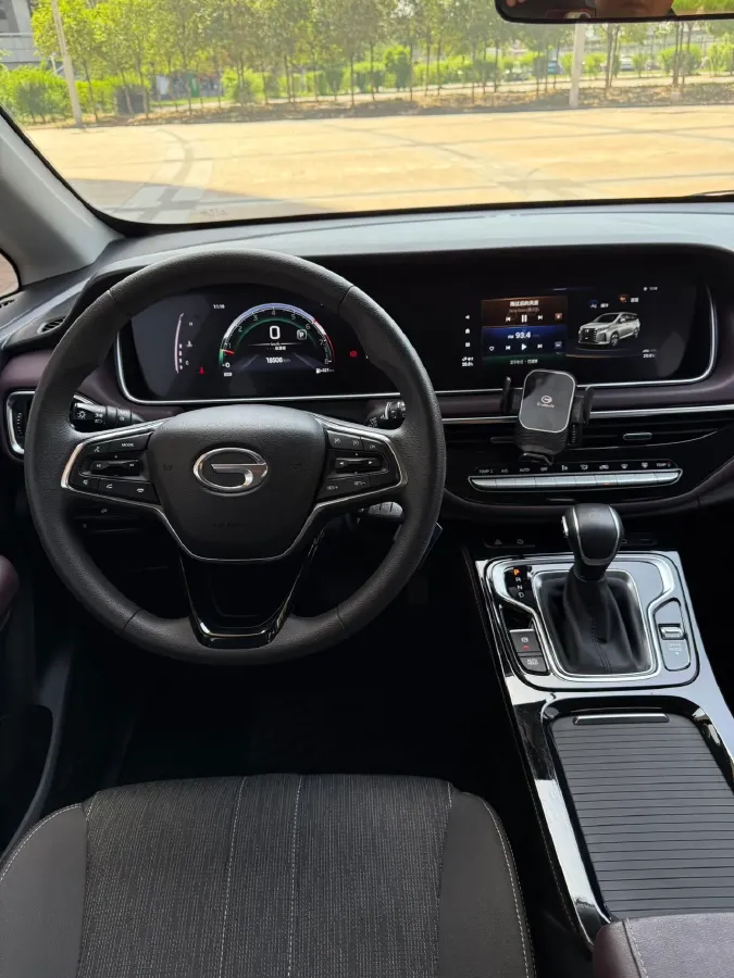 2023 GAC Trumpchi M6 1.5T 177HP L4 7DCT,autocango,china used car exporter,china ev exporter,chinese used car exporter,chinese used ev exporter