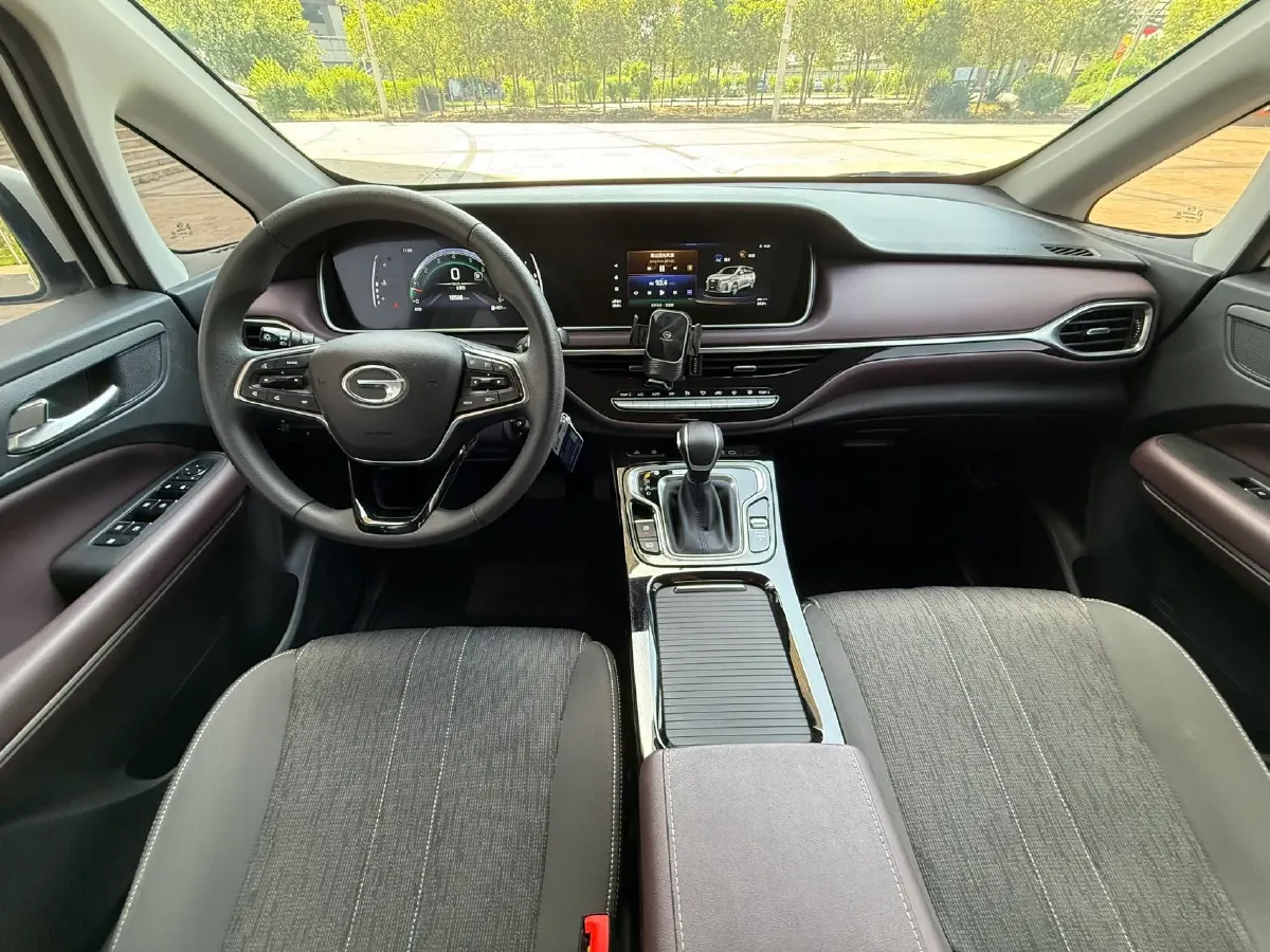 2023 GAC Trumpchi M6 1.5T 177HP L4 7DCT,autocango,china used car exporter,china ev exporter,chinese used car exporter,chinese used ev exporter