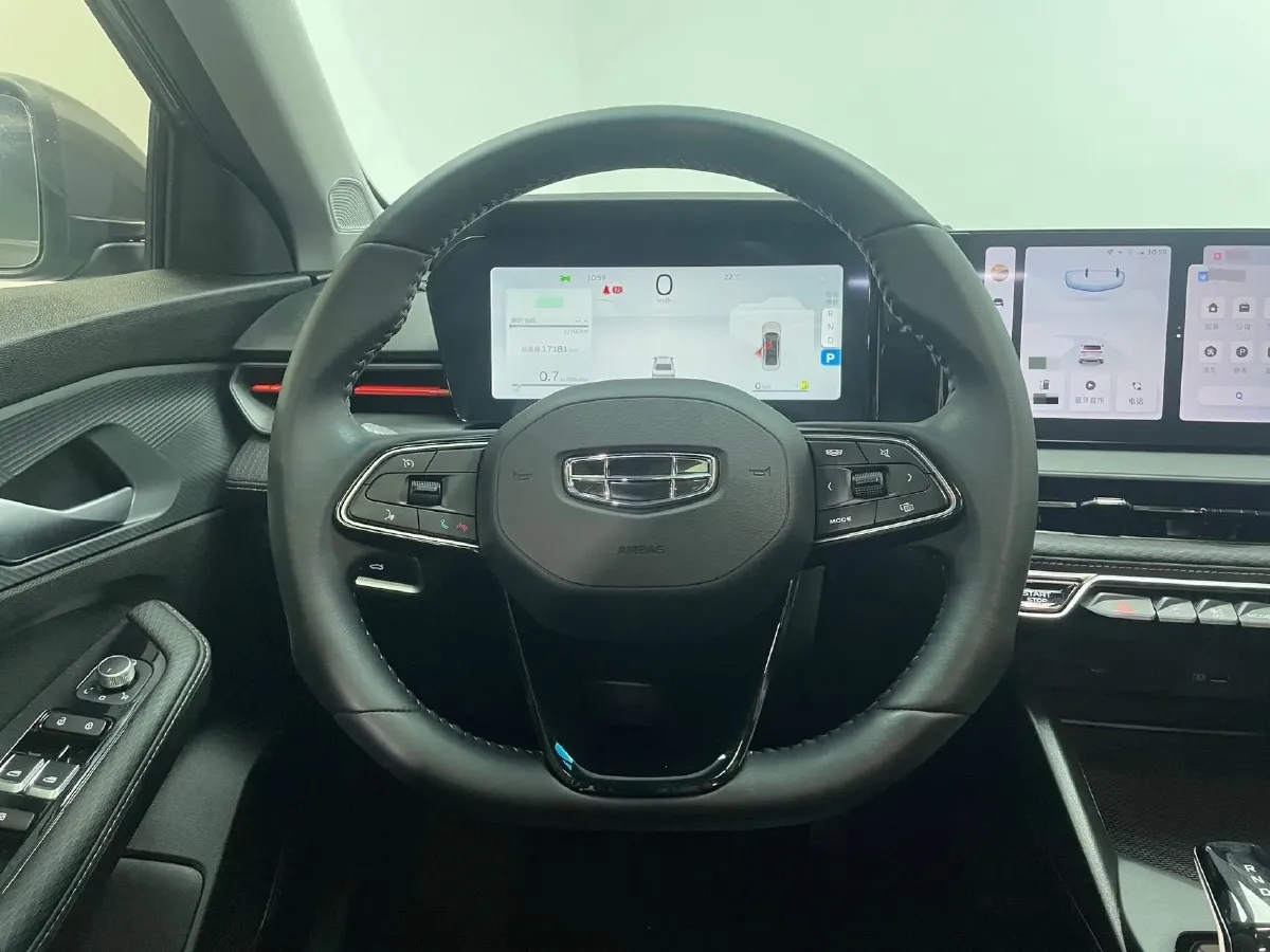 2022 Geely Binray 1.5T 181HP L4 7DCT,autocango,china used car exporter,china ev exporter,chinese used car exporter,chinese used ev exporter