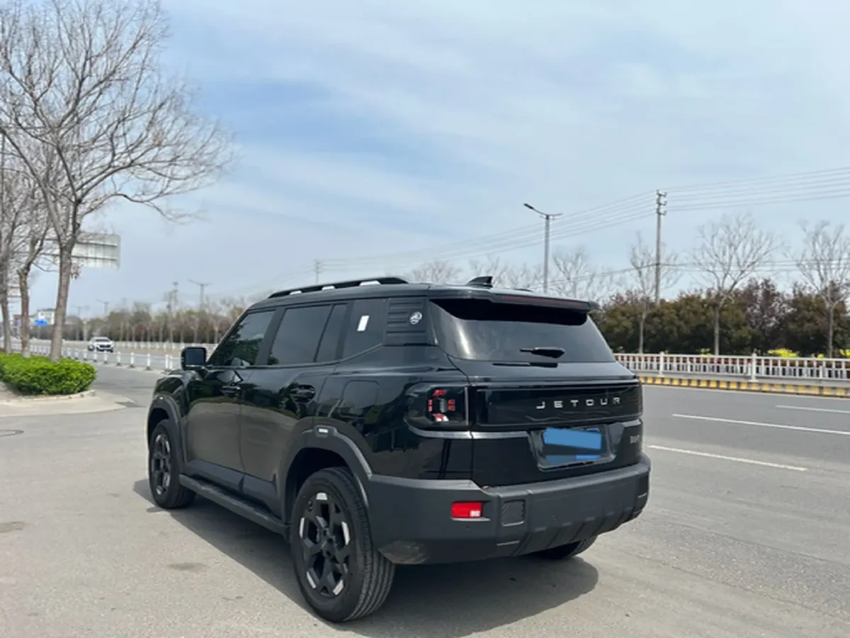 2025 Jetour Traveller 1.5T 184HP L4 7DCT,autocango,china used car exporter,china ev exporter,chinese used car exporter,chinese used ev exporter