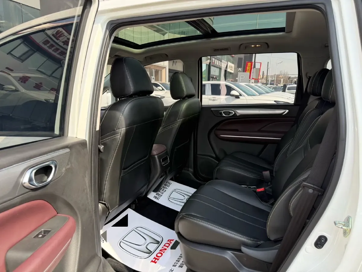 2023 GAC Trumpchi M6 1.5T 177HP L4 7DCT,autocango,china used car exporter,china ev exporter,chinese used car exporter,chinese used ev exporter