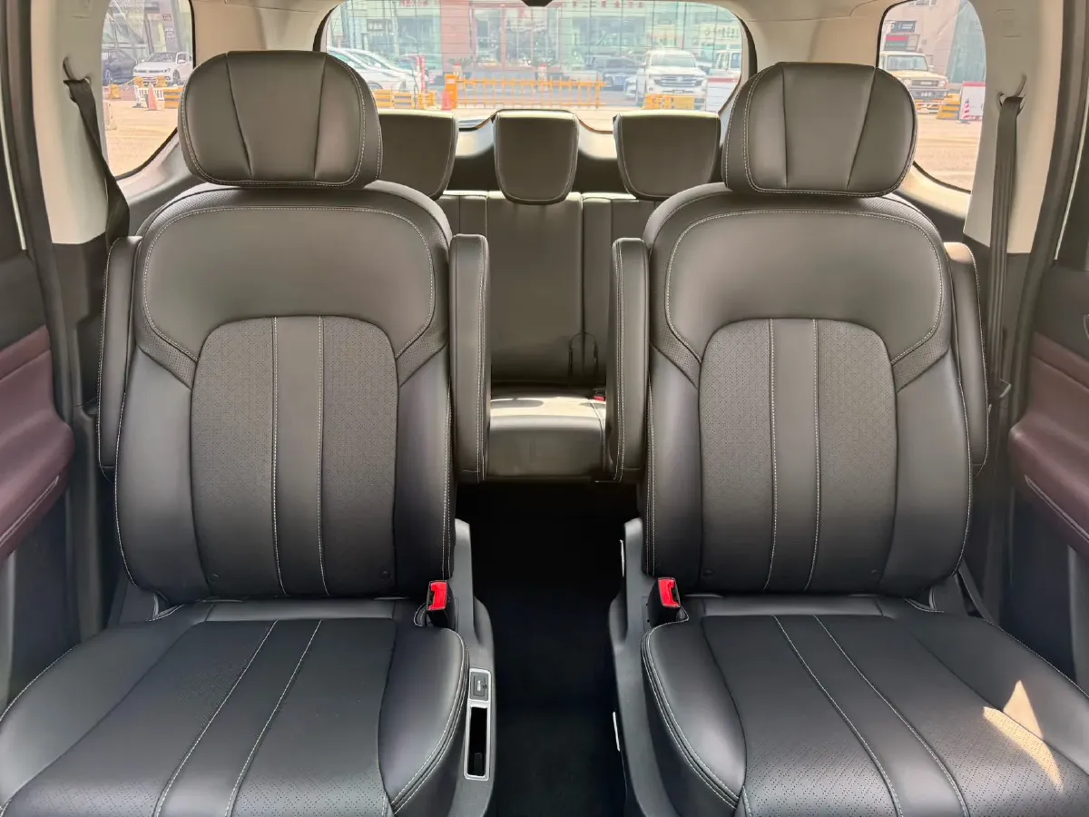 2023 GAC Trumpchi M6 1.5T 177HP L4 7DCT,autocango,china used car exporter,china ev exporter,chinese used car exporter,chinese used ev exporter