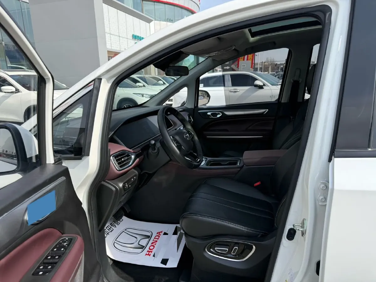 2023 GAC Trumpchi M6 1.5T 177HP L4 7DCT,autocango,china used car exporter,china ev exporter,chinese used car exporter,chinese used ev exporter