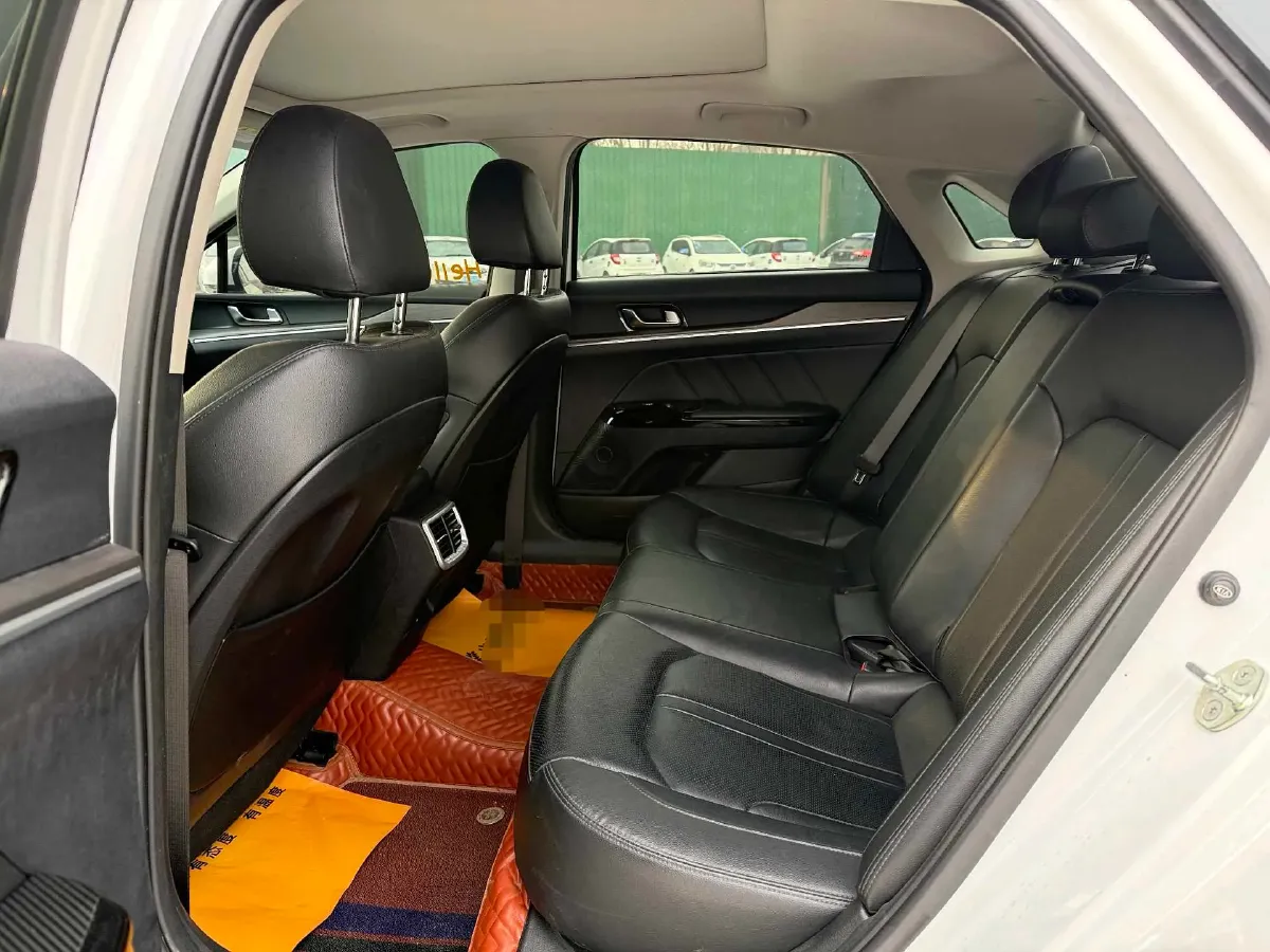 2021 Kia K5 2.0T 240HP L4 8AT,autocango,china used car exporter,china ev exporter,chinese used car exporter,chinese used ev exporter