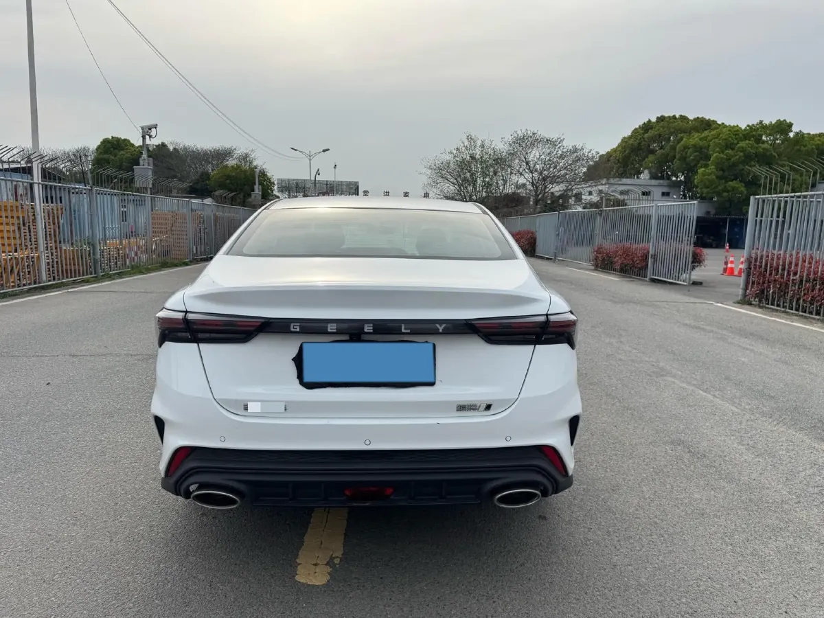 2022 Geely Binray 1.5T 181HP L4 7DCT,autocango,china used car exporter,china ev exporter,chinese used car exporter,chinese used ev exporter