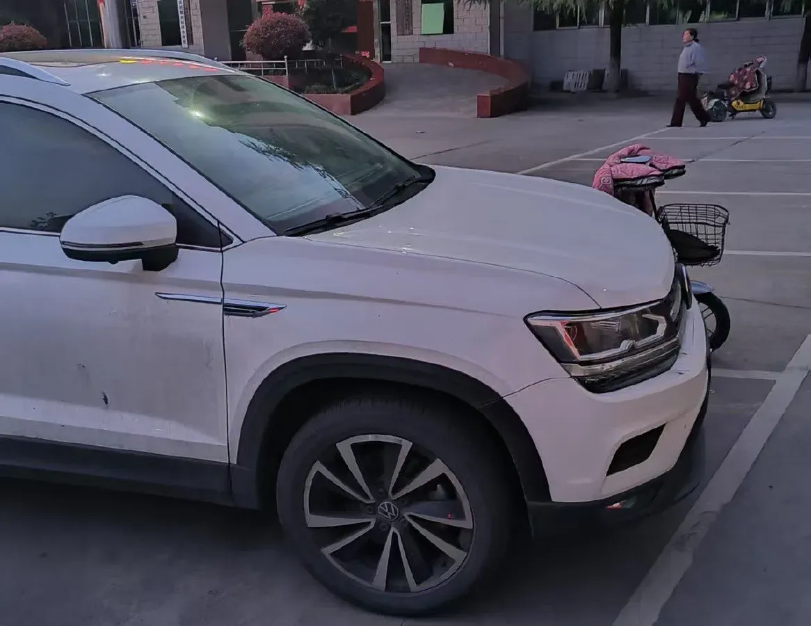 2021 Volkswagen Tharu 1.4T 150HP L4 7DCT,autocango,china used car exporter,china ev exporter,chinese used car exporter,chinese used ev exporter