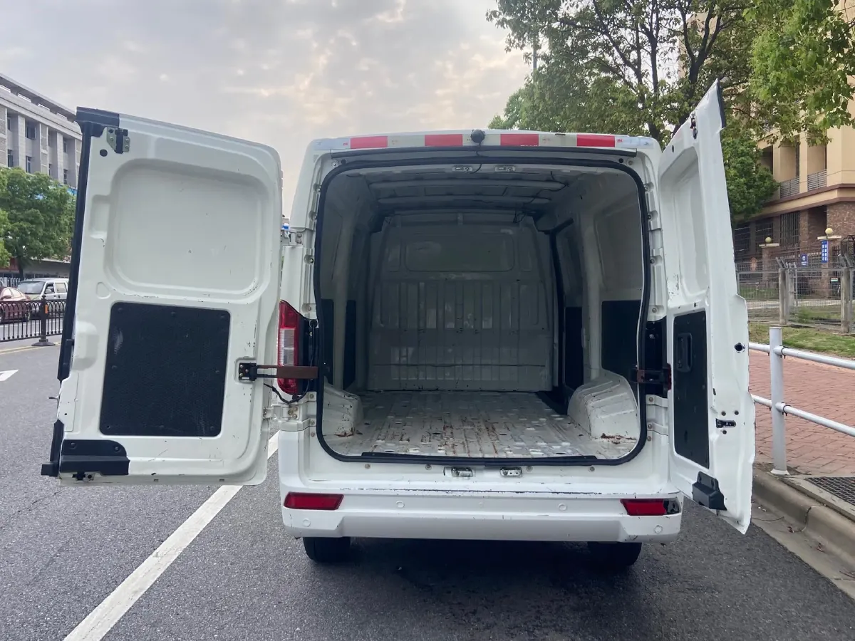 2020 Haval H6 2.0T 224HP L4 7DCT,autocango,china used car exporter,china ev exporter,chinese used car exporter,chinese used ev exporter