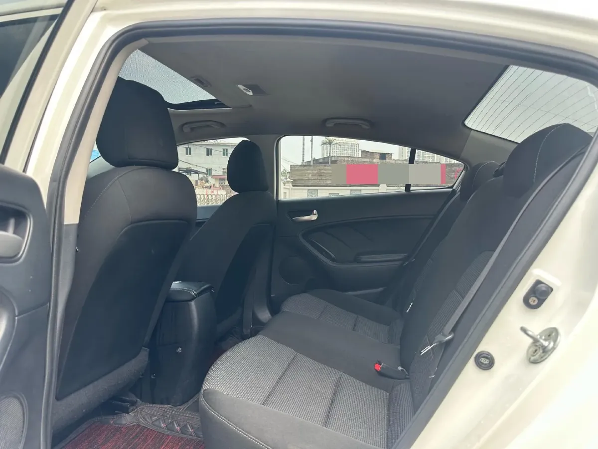 2017 Kia K3 1.6L 128HP L4 6AT,autocango,china used car exporter,china ev exporter,chinese used car exporter,chinese used ev exporter