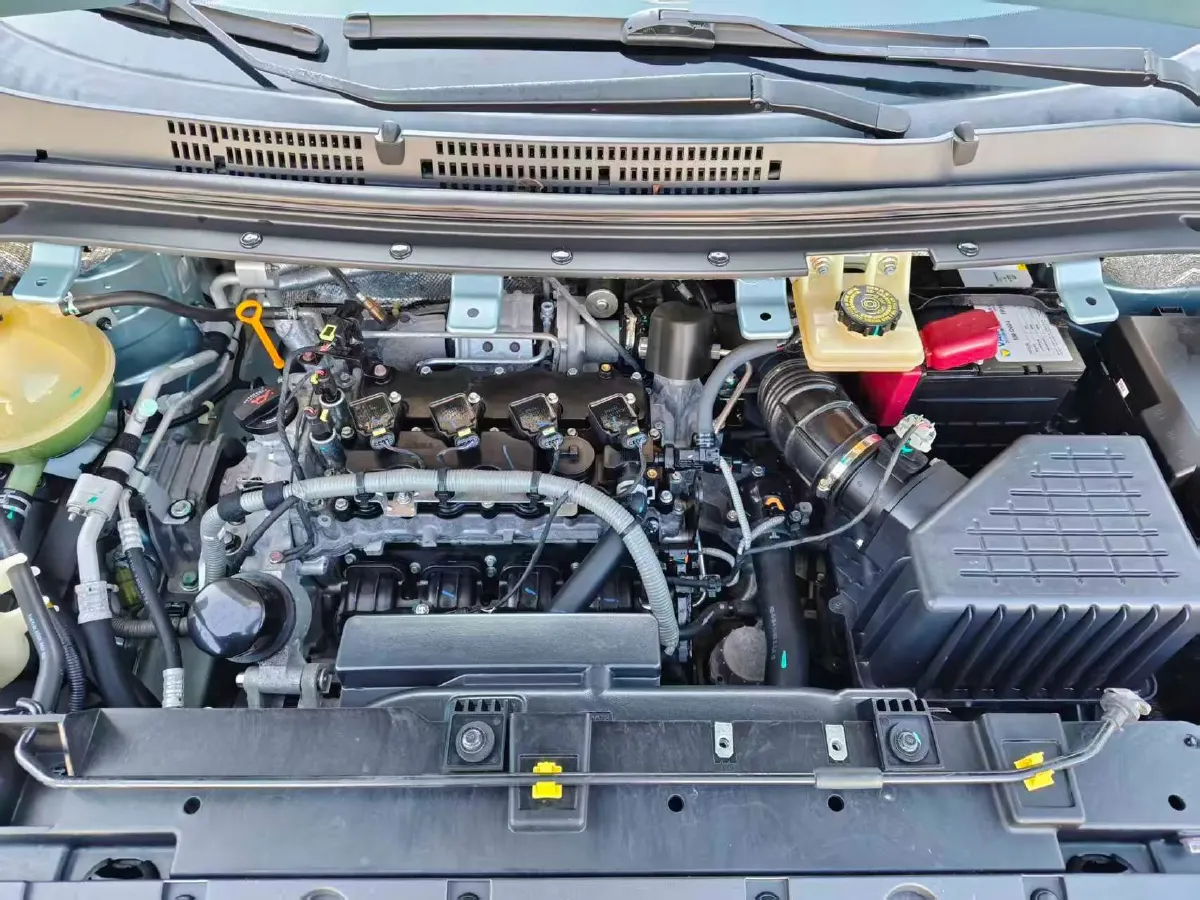 2020 HaiMa 7X 1.6T 195HP L4 6AT,autocango,china used car exporter,china ev exporter,chinese used car exporter,chinese used ev exporter