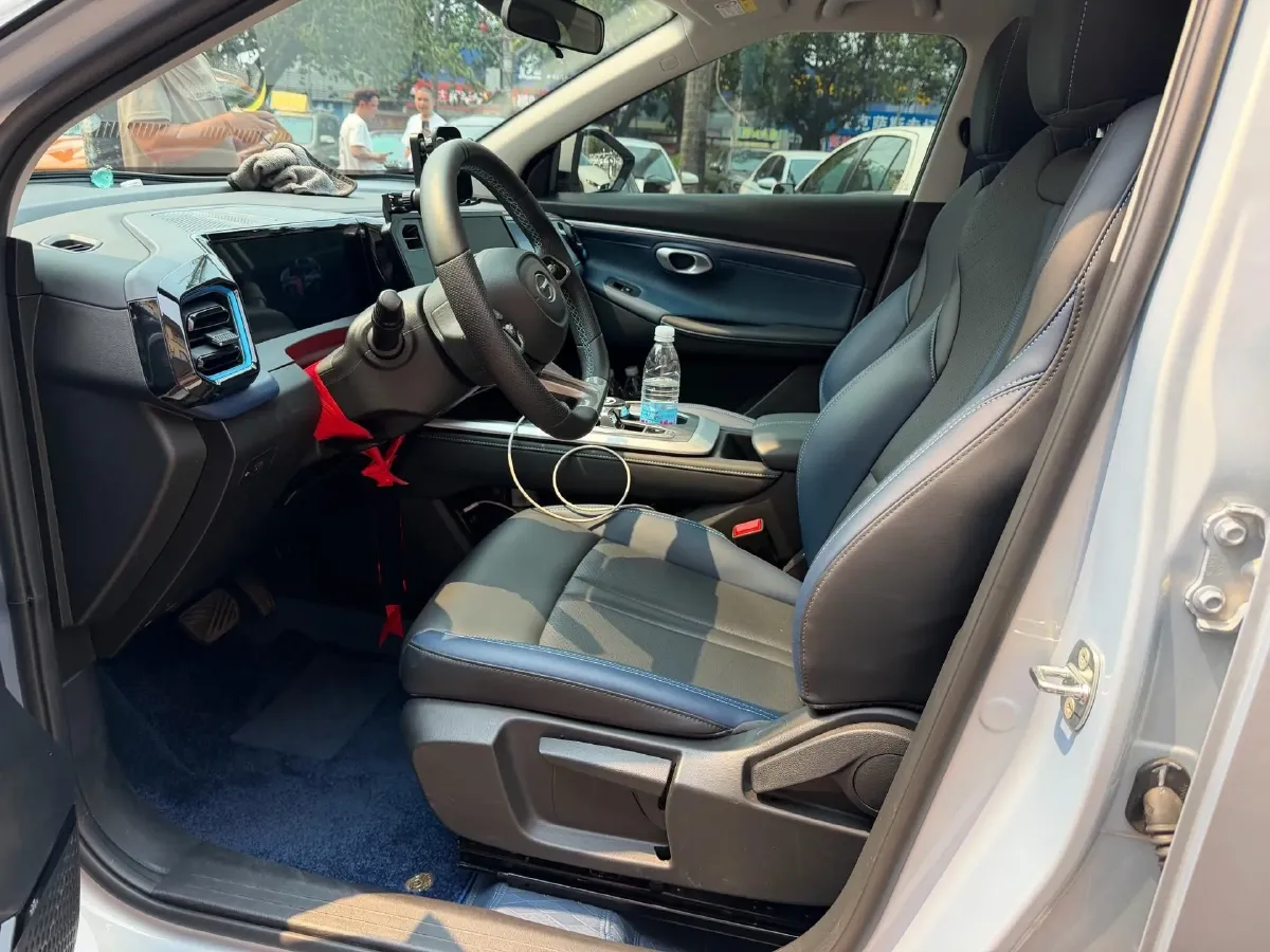 2023 GAC Trumpchi GS3 1.5T 177HP L4 7DCT,autocango,china used car exporter,china ev exporter,chinese used car exporter,chinese used ev exporter