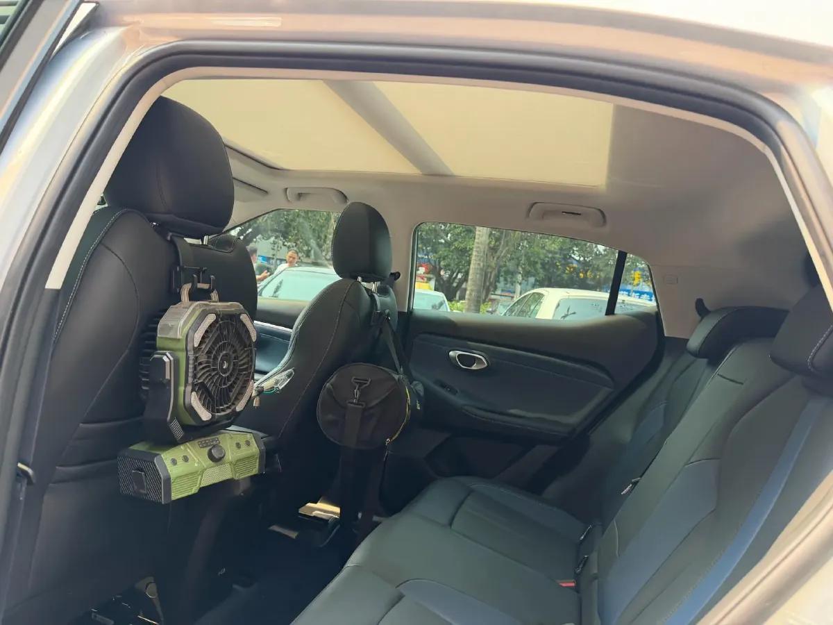 2023 GAC Trumpchi GS3 1.5T 177HP L4 7DCT,autocango,china used car exporter,china ev exporter,chinese used car exporter,chinese used ev exporter