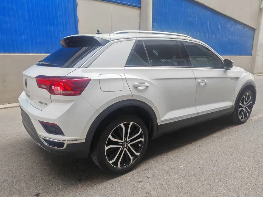 2022 Volkswagen T-Roc 1.4T 150HP L4 7DCT,autocango,china used car exporter,china ev exporter,chinese used car exporter,chinese used ev exporter